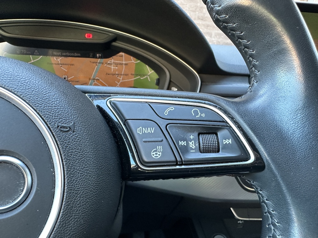 Audi a4 35TFSI - S-Line - Mild Hybrid - Virtual Cockpit